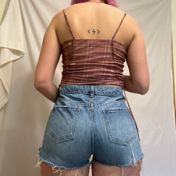 ❤️✨Cutoff Denim Shorts - Picture 2 of 2